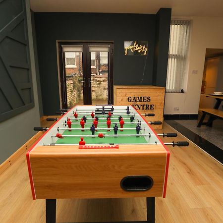 Anfield Luxe Retreat - Stylish Stay With Parking - Steps From Stadium - Short Drive To City Centre Ліверпуль Екстер'єр фото